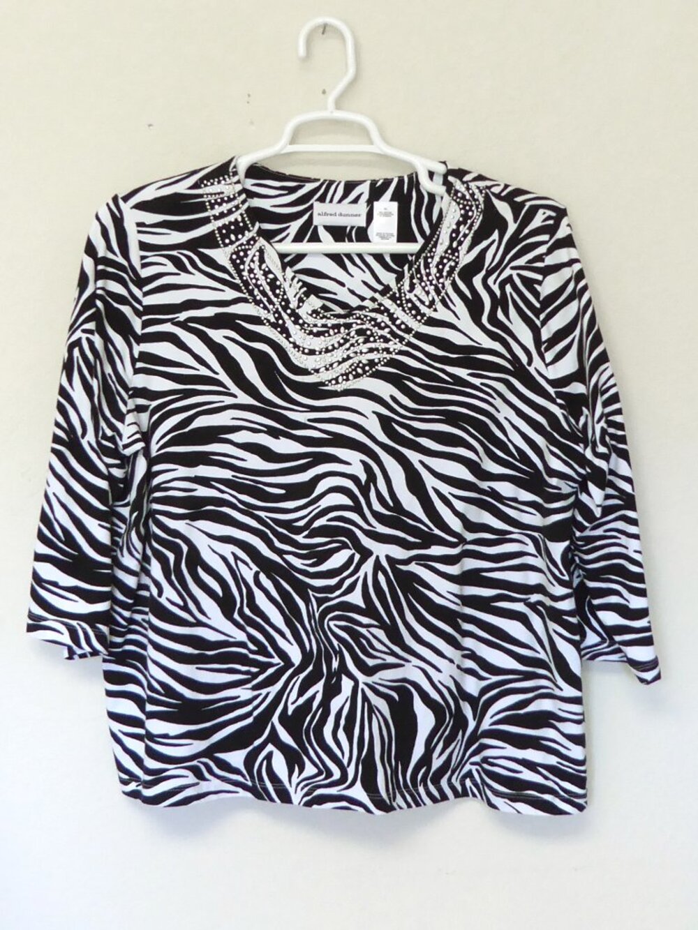 Alfred Dunner black and white zebra silver studded embellished top size XL